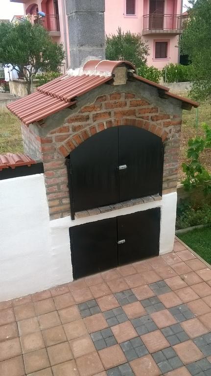 Apartment Maslina Biograd Na Moru Exterior photo