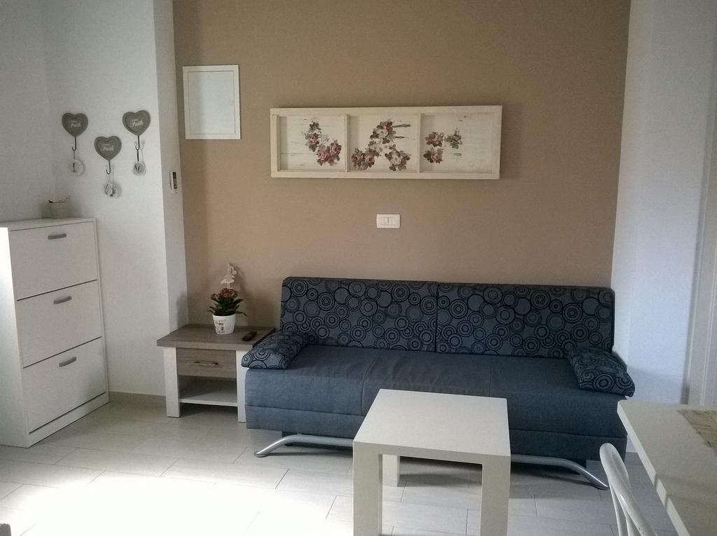 Apartment Maslina Biograd Na Moru Exterior photo